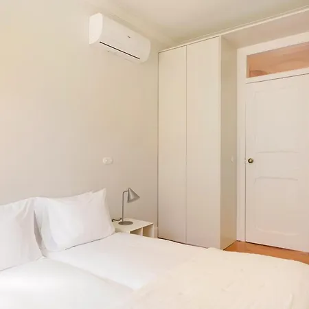 Apartment Design Workspace & Ac