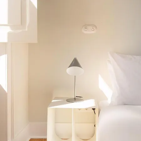 Design Workspace & Ac Apartment Lisbon