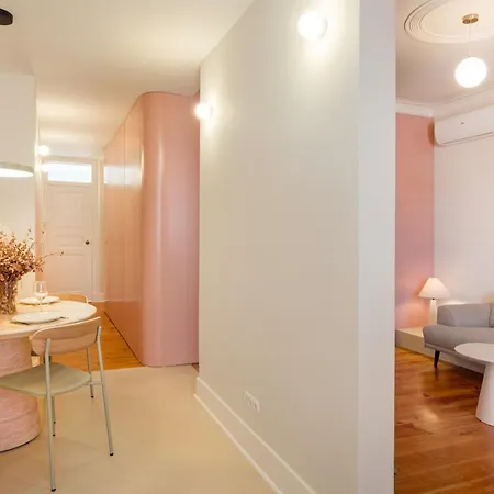 Design Workspace & Ac Apartment *
