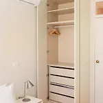 Design Workspace & Ac * Lissabon